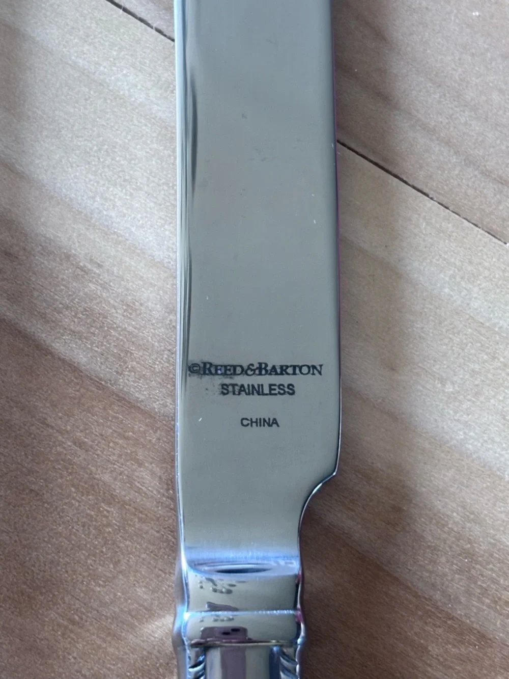 4 Reed & Barton China 18/10 Stainless DOMAIN Solid Knives & 1 Cake Serving Knife